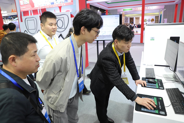 1764237231409496.png 图片10.png