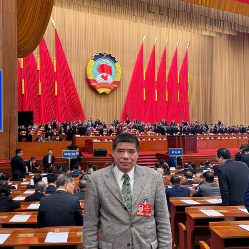 ר����Ϊ�ⷿ�г���չ֧���ˣ���߻�����ռ�ȡ��̻��